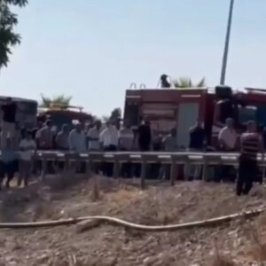 sanliurfada otobus yangini lyqUTtbl