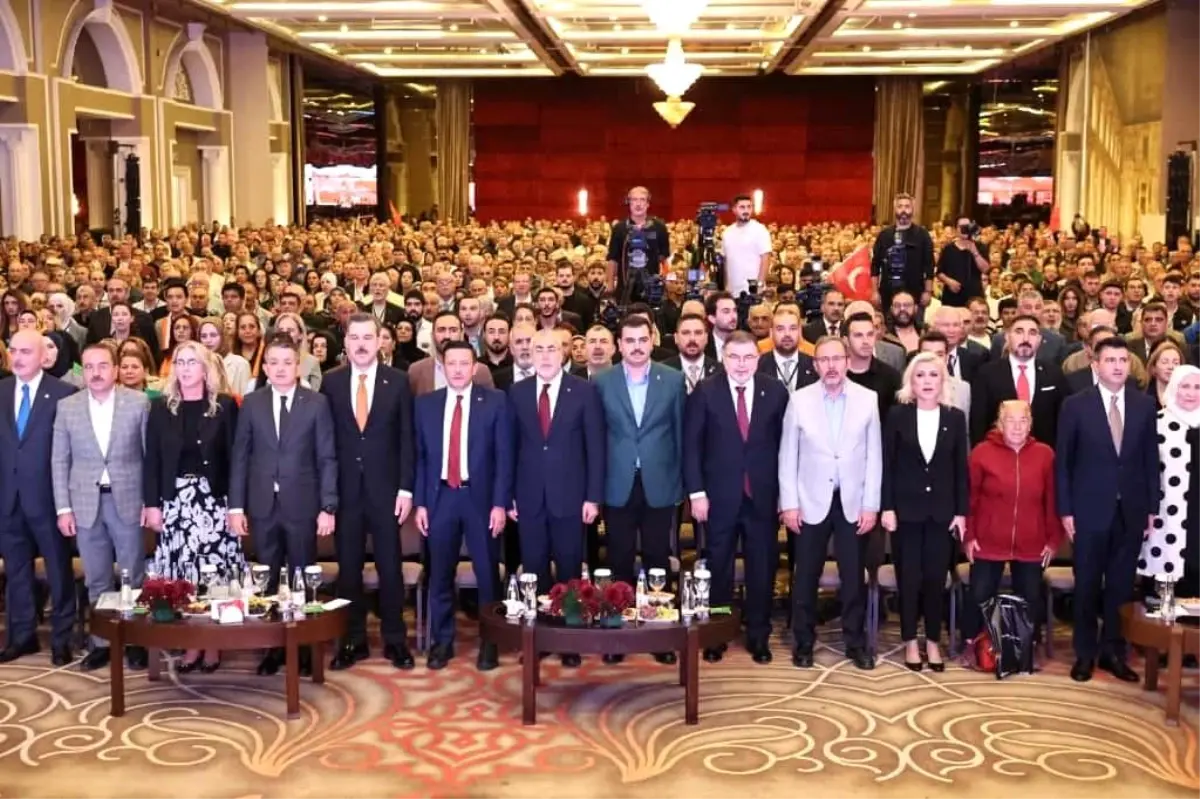 bakan isikhan izmir cop daglariyla inleniyor OPLRAcd5