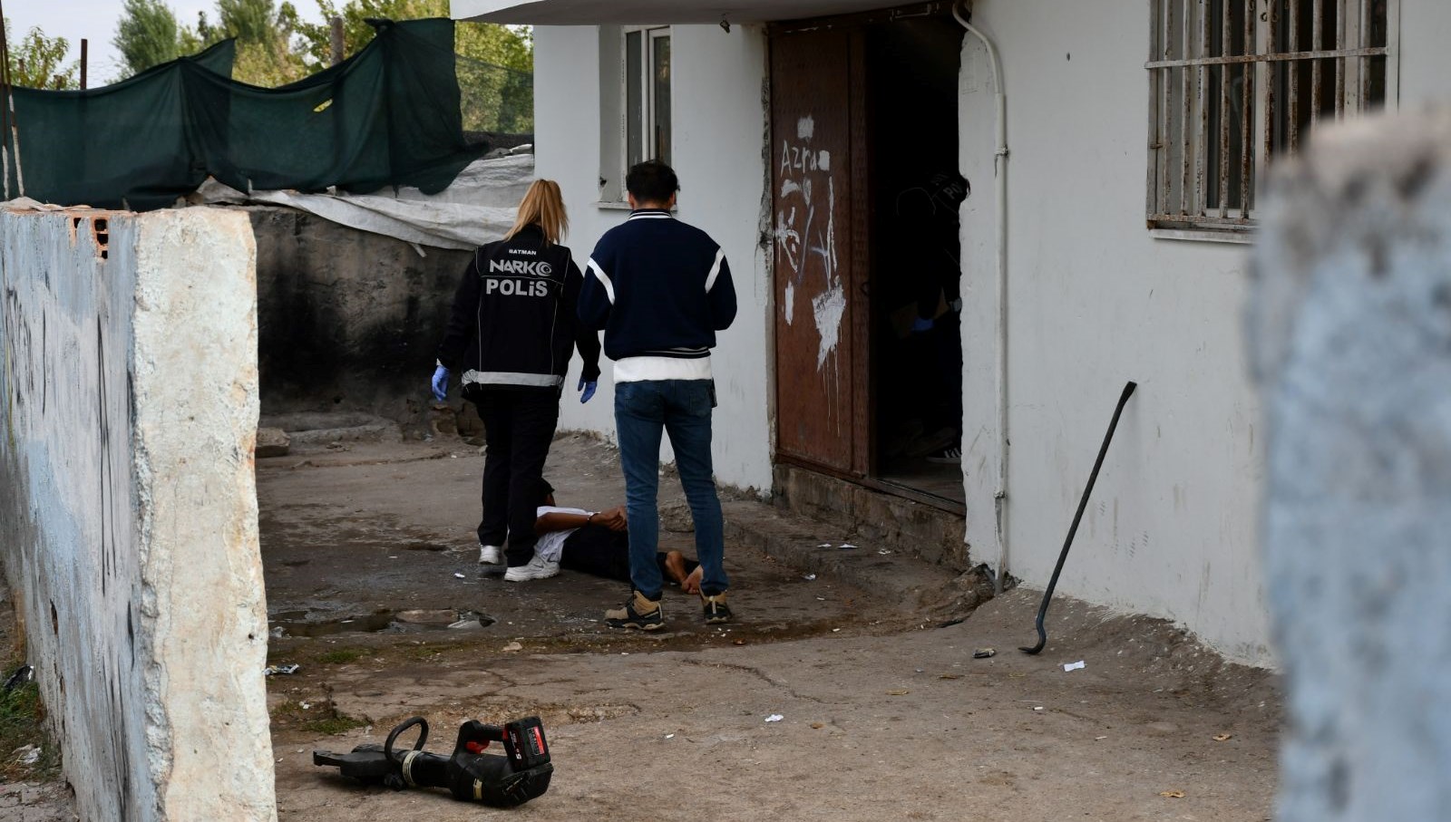 batmanda narkotikten safak operasyonu ekNwQAMv.jpg