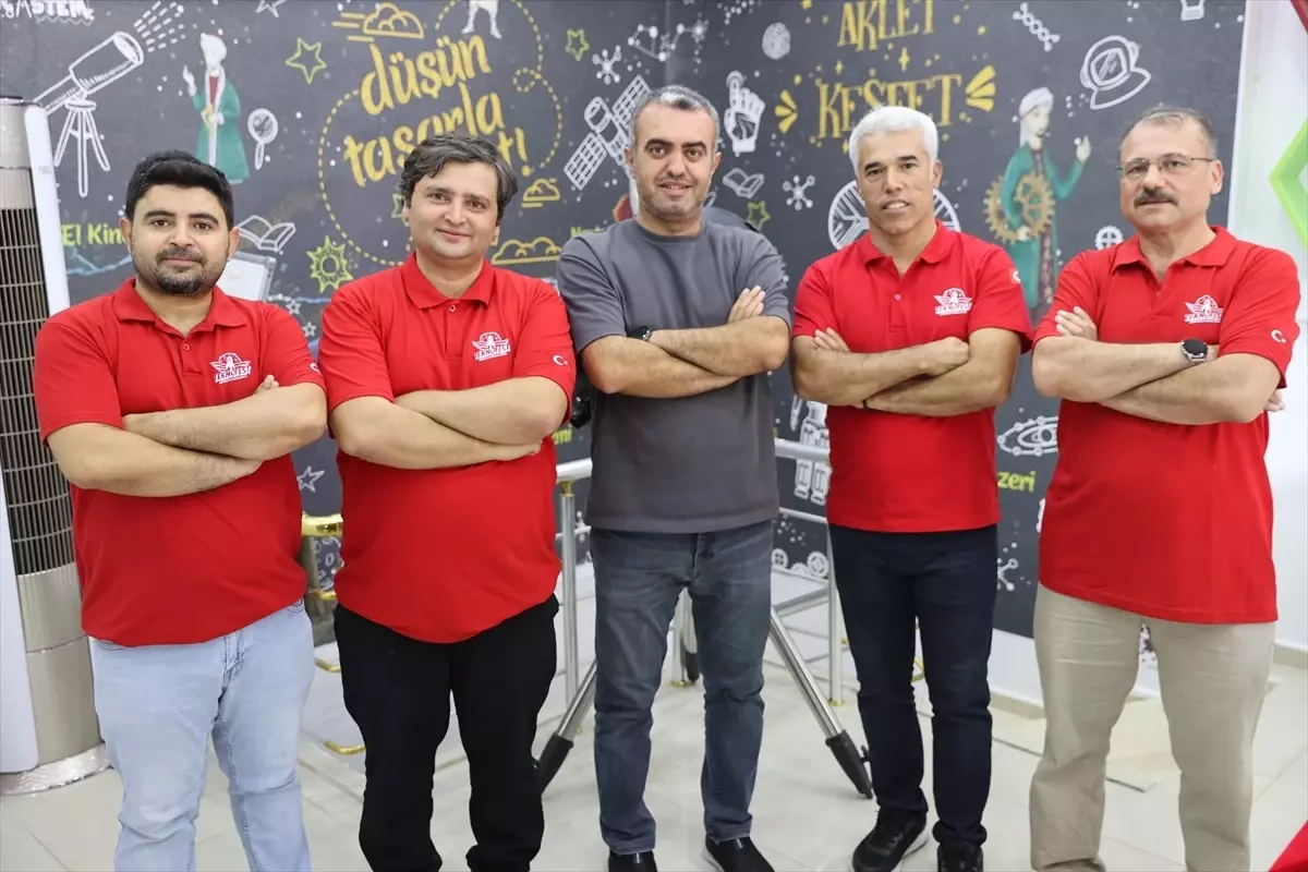 gok kubbemiz kisa filmine teknofestte ikincilik GD8ffcWx