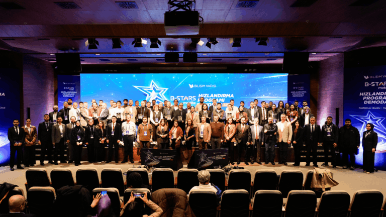 b-stars-mobilite-hizlandirma-programinda-sahne-alan-11-girisim-DQzH2jQY.png