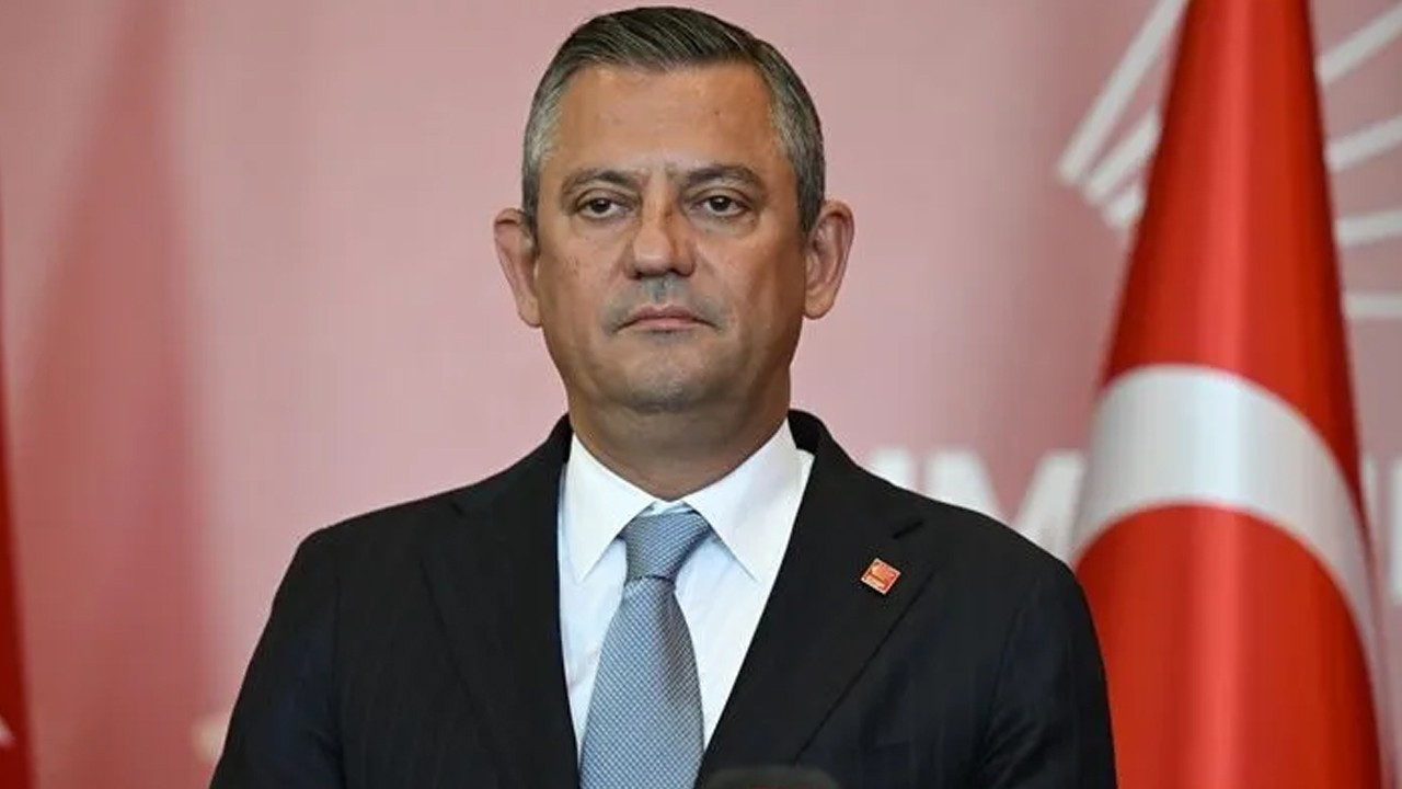 Chp grup baskani ozgur ozel adanada konustu cok yakinda bir yol acacagiz R3XxBUQM